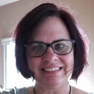 Meet your Posher, Lea